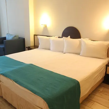 سمارتلاين ميريديان 4* ساني بيتش