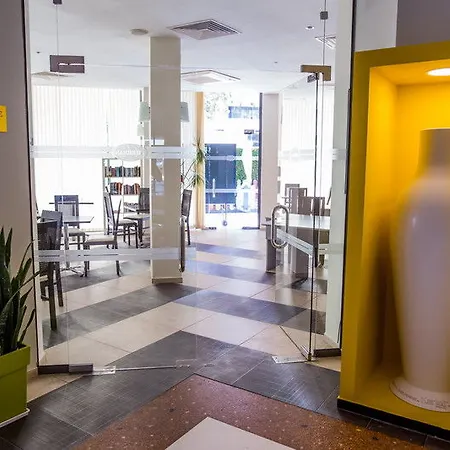 فندق Smartline Meridian