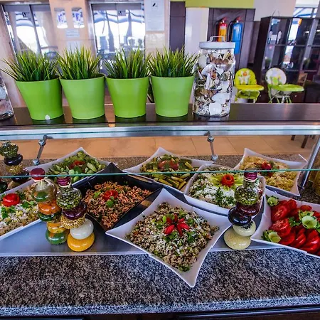 Smartline Meridian فندق