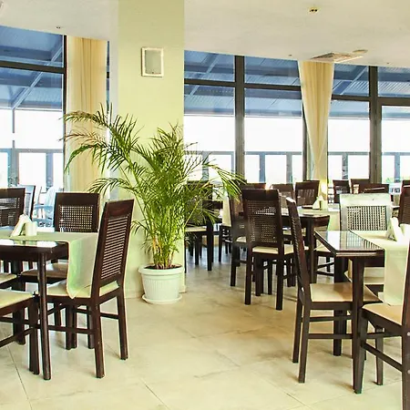 Отель Smartline Meridian 4*