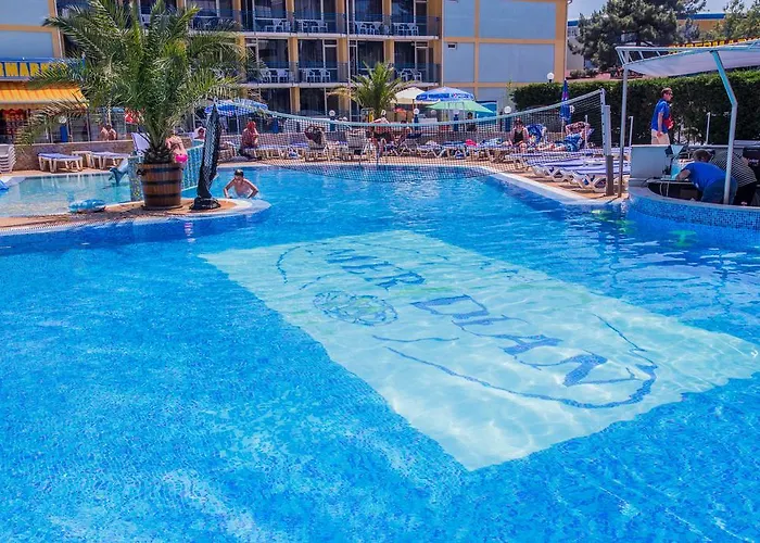 酒店 Smartline Meridian 4*